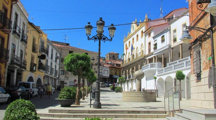 Jaraiz de la Vera. Plaza Mayor.